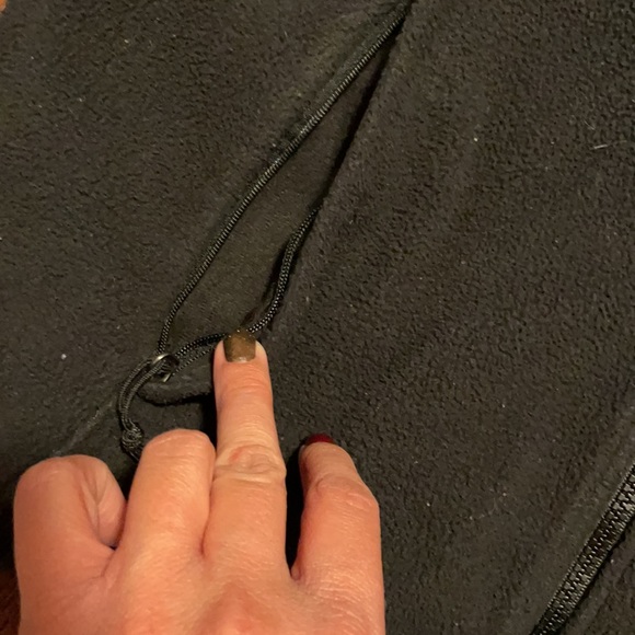 Medium North Face black zip up - Picture 3 of 7
